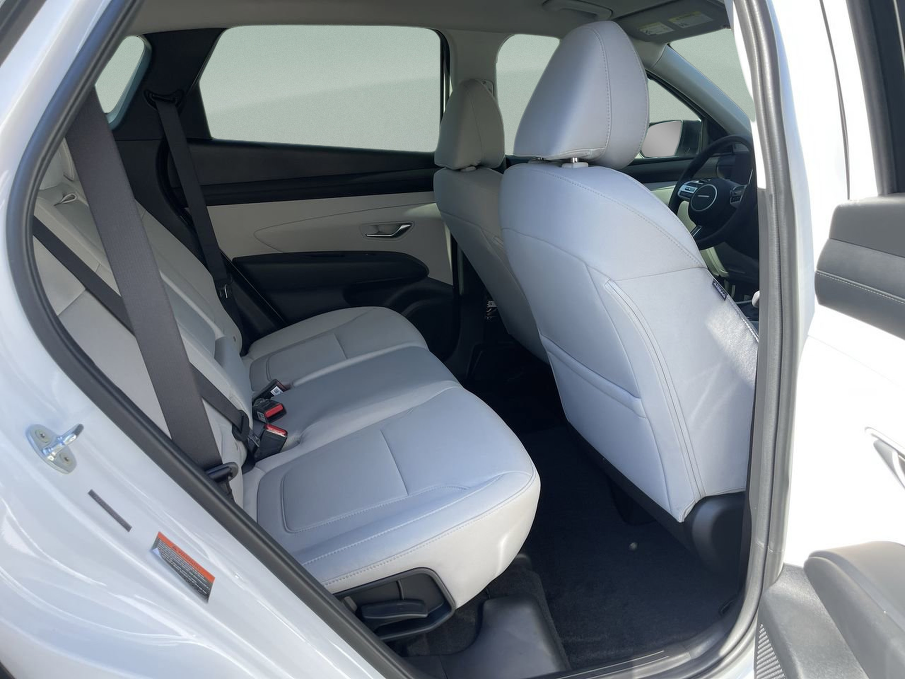 Certified 2026 Hyundai Tucson SE FWD image 16