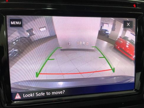 Used 2019 Volkswagen Passat 2.0T Wolfsburg w/ Wheels & Sunroof Package image 33