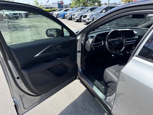 New 2026 Cadillac Lyriq Luxury w/ LPO, Floor Liner Package RWD image 20