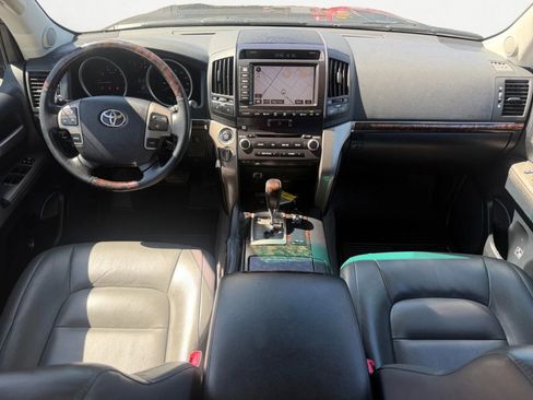 Used 2008 Toyota Land Cruiser image 12