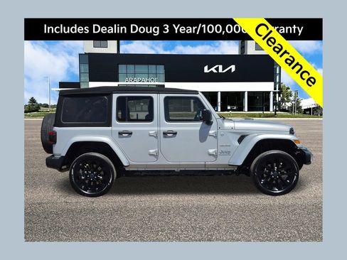 Used 2024 Jeep Wrangler Unlimited Sahara AWD/4WD image 1