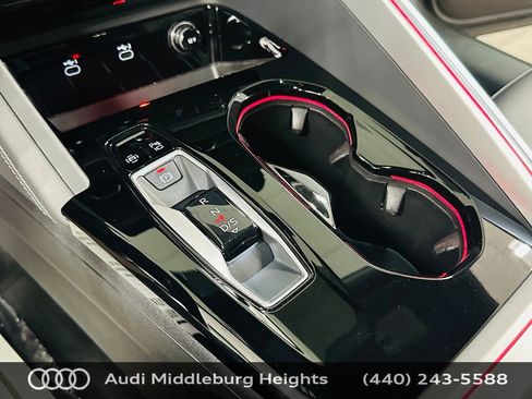 Certified 2025 Audi Q5 Premium w/ Convenience Package AWD/4WD image 14