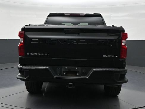 Used 2023 Chevrolet Silverado 1500 Custom RWD image 4
