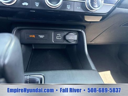 Used 2024 Honda Civic Sport image 24