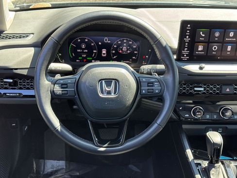 Used 2024 Honda Accord EX-L image 18