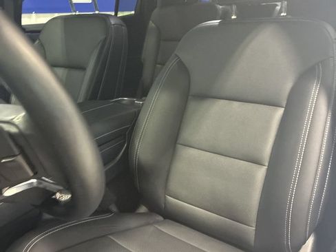 Used 2026 Chevrolet Traverse LT AWD/4WD image 18