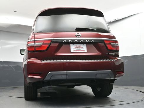 Used 2022 Nissan Armada Platinum w/ Captain's Chairs Package RWD image 32