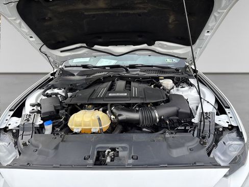 Used 2021 Ford Mustang GT image 15