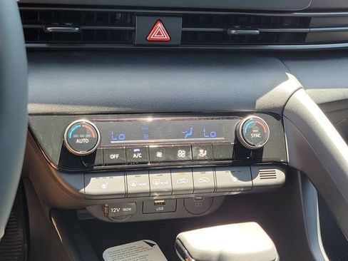 New 2026 Hyundai Elantra SEL Sport FWD image 12