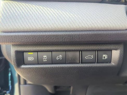 Used 2026 Toyota Camry SE FWD image 10