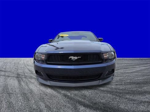 Used 2012 Ford Mustang Coupe RWD image 9