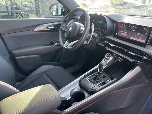 Used 2024 Dodge Hornet R/T w/ R/T Blacktop Package image 11