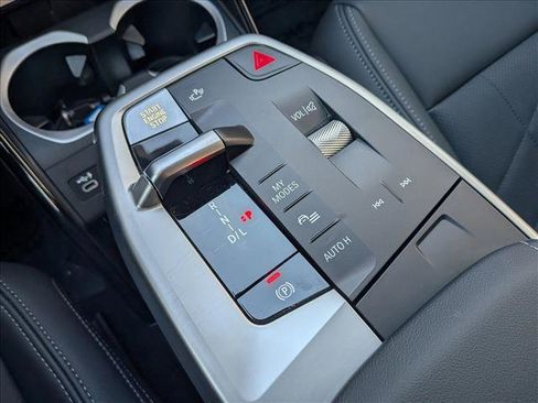 Used 2023 BMW X1 xDrive28i w/ Convenience Package image 13