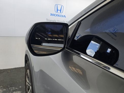 Used 2019 Honda CR-V LX image 23
