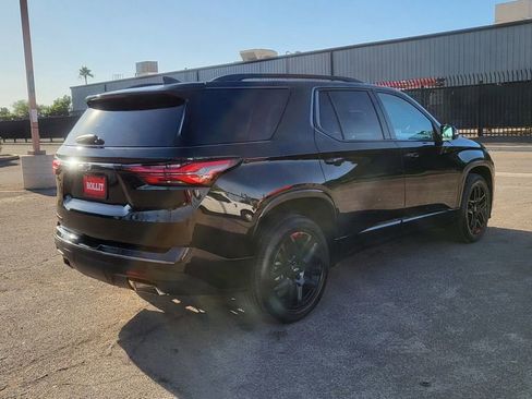 Used 2022 Chevrolet Traverse Premier w/ Redline Edition FWD image 9