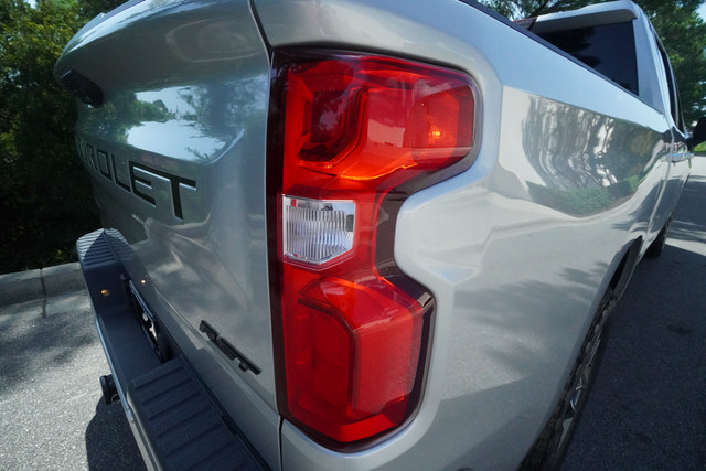 Used 2022 Chevrolet Silverado 1500 RST w/ RST All Star Premium Package AWD/4WD image 36