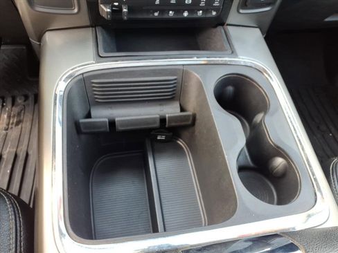 Used 2018 RAM 3500 Laramie w/ Sport Appearance Group image 13