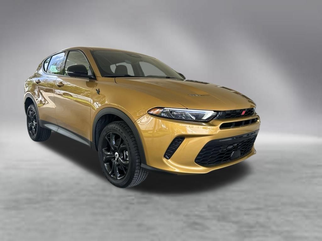 Used 2024 Dodge Hornet GT w/ GT Blacktop Package AWD/4WD image 2