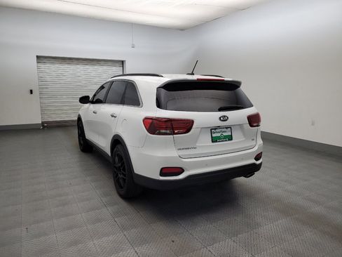 Used 2019 Kia Sorento S FWD image 5