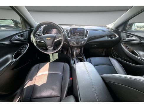Used 2020 Chevrolet Malibu Premier FWD image 9