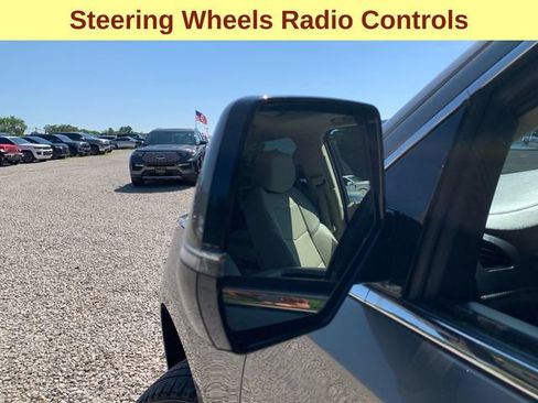 Used 2018 Cadillac Escalade Luxury AWD/4WD image 7