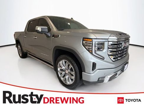 Used 2025 GMC Sierra 1500 Denali AWD/4WD image 1