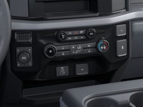 New 2025 Ford F350 XL w/ STX Appearance Package AWD/4WD image 15
