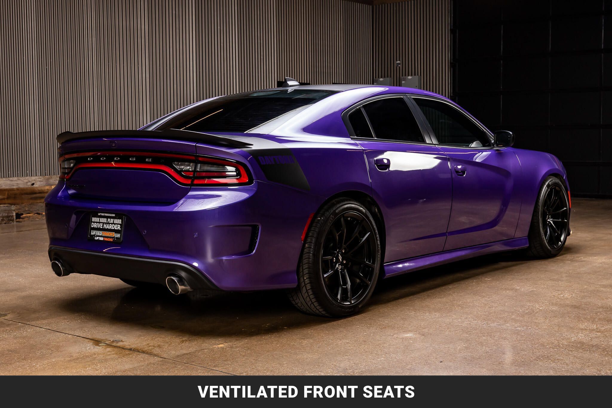 Used 2023 Dodge Charger Scat Pack w/ Daytona Edition Group RWD image 9