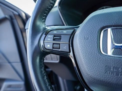 Used 2025 Honda CR-V EX-L image 20
