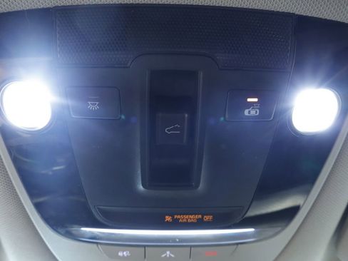Used 2022 Kia Sorento SX AWD/4WD image 34
