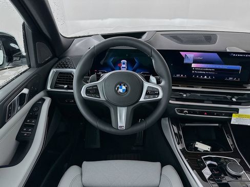 New 2026 BMW X5 xDrive40i w/ M Sport Package image 30