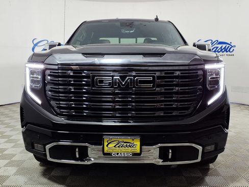 Used 2024 GMC Sierra 1500 Denali Ultimate AWD/4WD image 3