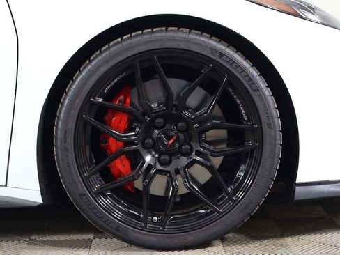 Used 2025 Chevrolet Corvette Z06 w/ Battery Protection Package image 29