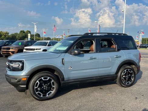 Used 2024 Ford Bronco Sport Outer Banks w/ Tech Package AWD/4WD image 3