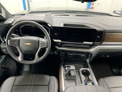 New 2026 Chevrolet Silverado 1500 High Country w/ Technology Package AWD/4WD image 10