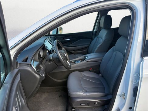 Used 2020 Buick Envision Essence image 9