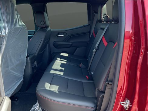 New 2026 Chevrolet Colorado Z71 w/ Technology Package AWD/4WD image 13