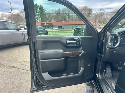 Used 2020 GMC Sierra 1500 Denali w/ Denali Ultimate Package image 14