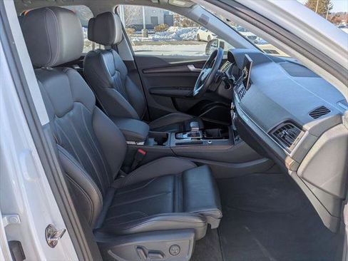 Certified 2024 Audi Q5 2.0T Premium Plus image 26