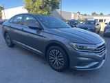 Used 2019 Volkswagen Jetta SEL w/ Cold Weather Package image 3
