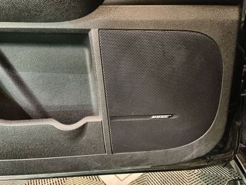 Used 2017 GMC Acadia Limited SLT image 22