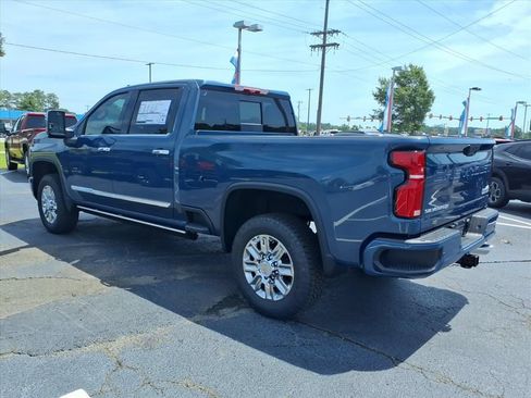 New 2026 Chevrolet Silverado 2500 High Country w/ Technology Package AWD/4WD image 5