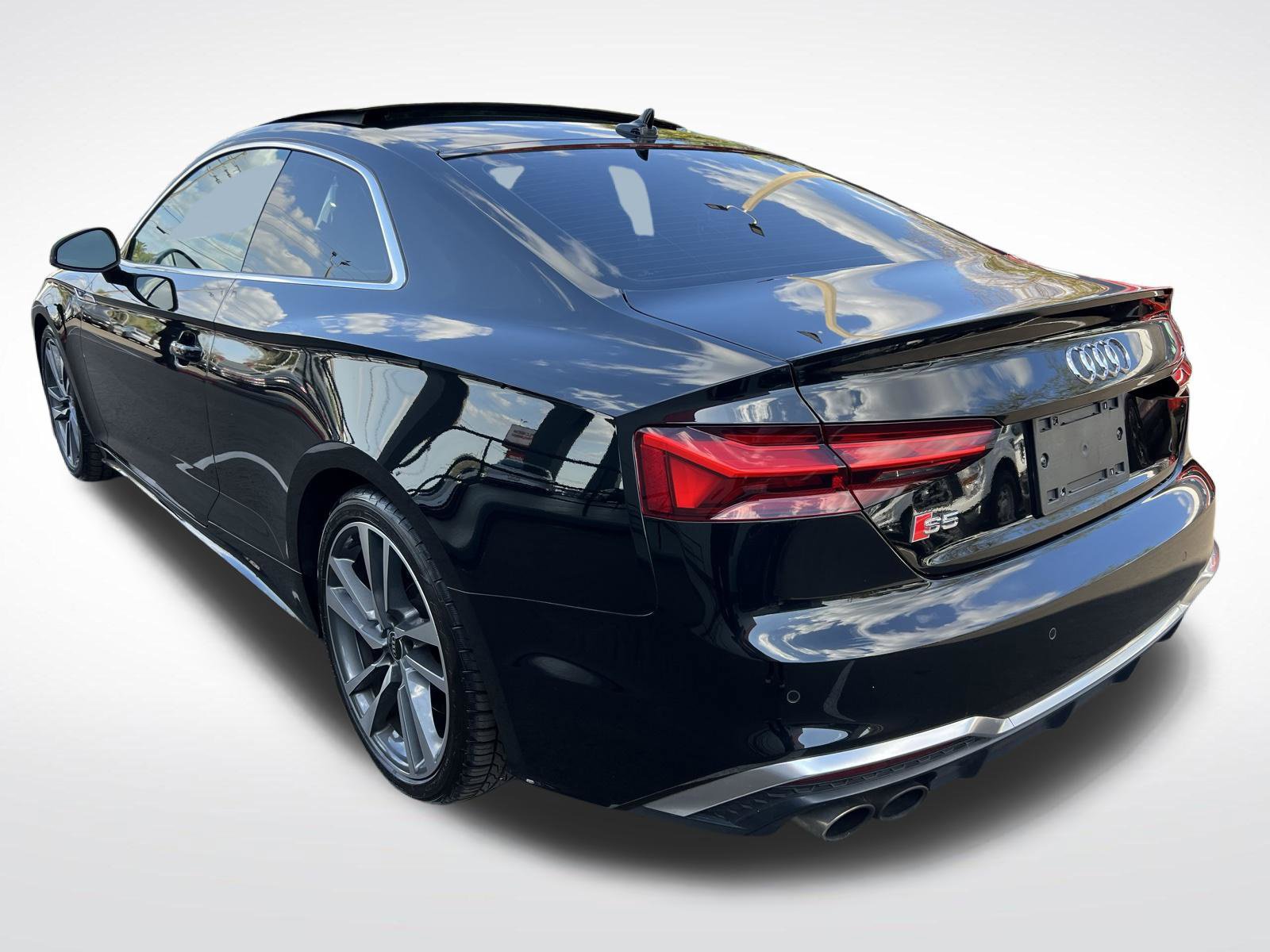 Used 2022 Audi S5 Premium w/ Convenience Package AWD/4WD image 5