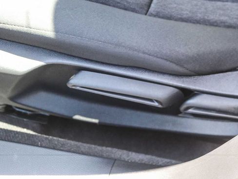 Used 2023 Honda Accord LX image 28