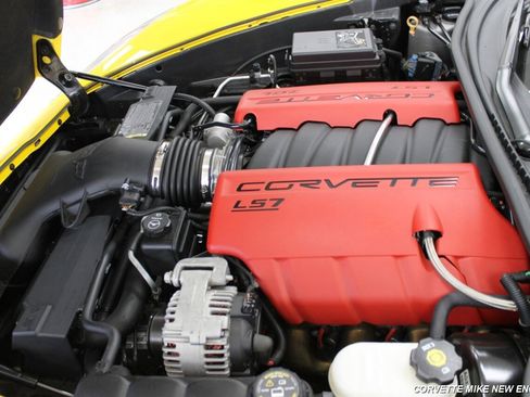 Used 2007 Chevrolet Corvette Z06 w/ Preferred Equipment Group RWD image 38