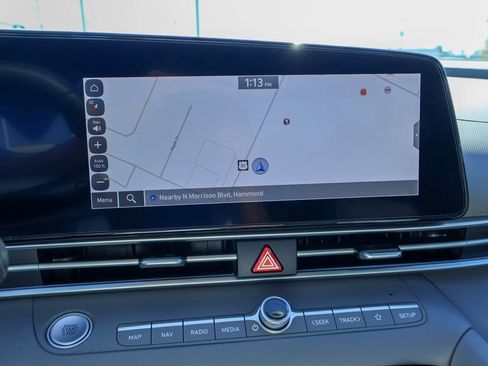 Certified 2025 Hyundai Elantra SEL image 5