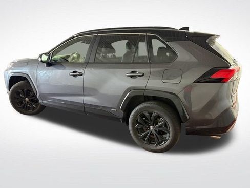 Used 2024 Toyota RAV4 XSE AWD/4WD image 4