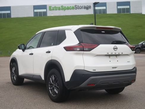 Used 2023 Nissan Rogue S AWD/4WD image 6
