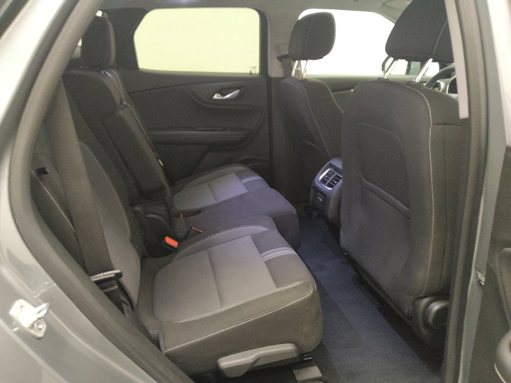 Used 2025 Chevrolet Blazer LT AWD/4WD image 19