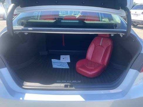 Used 2022 Toyota Camry XSE w/ Cold Weather Package FWD image 18